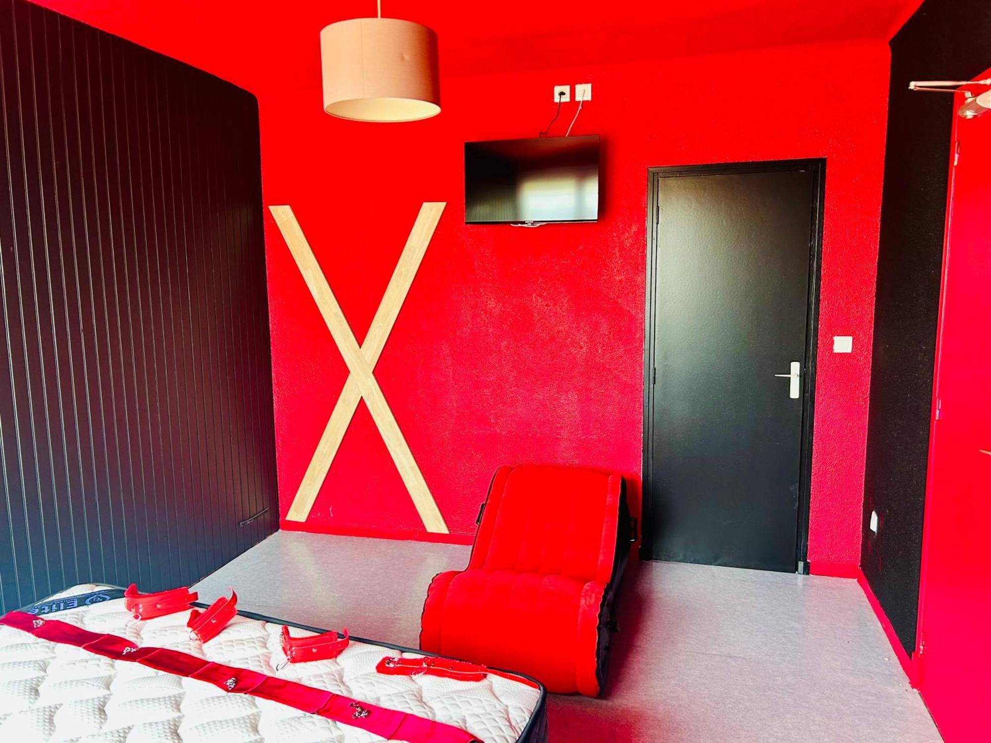 Hotel L'Acropole Nissan-lez-Enserune Extérieur photo